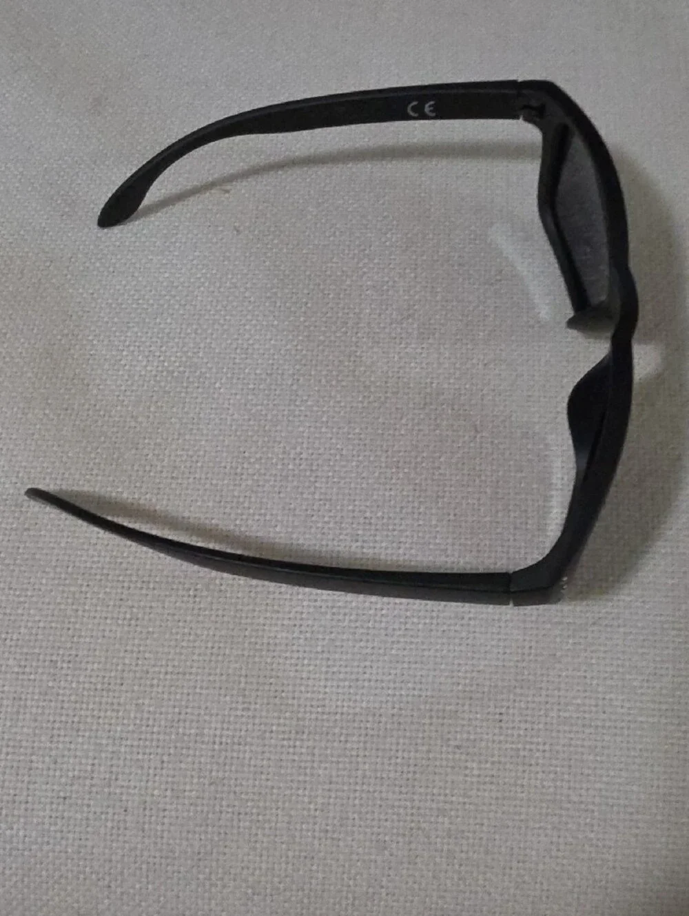 Black Plastic Rectangle Sunglasses